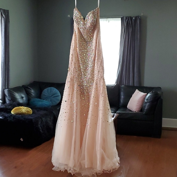 New Terani Couture Gown 🍑 Prom - Picture 1 of 7